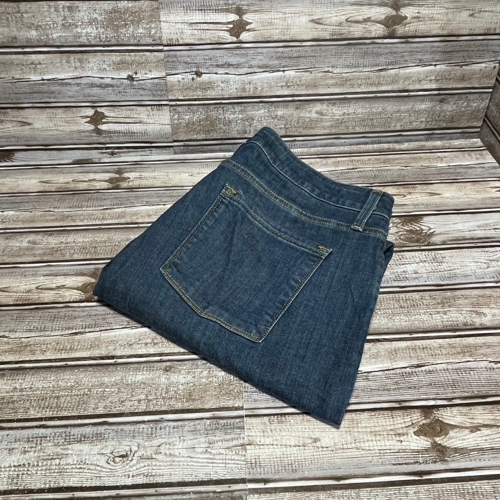 LL Bean Classic‎ Fit Straight Leg Jeans Women Size 18 Medium Wash Denim